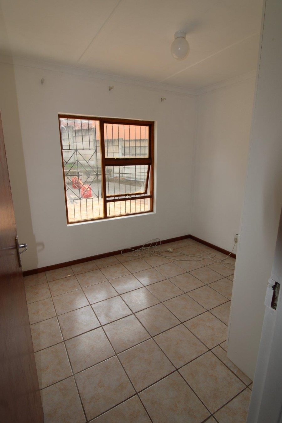 To Let 3 Bedroom Property for Rent in Amalinda Eastern Cape